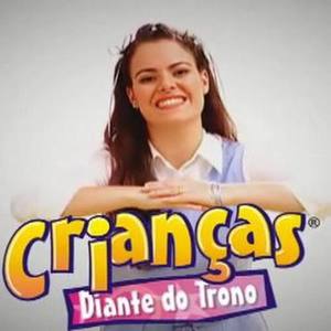 Crianças Diante Do Trono