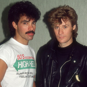 Hall & Oates