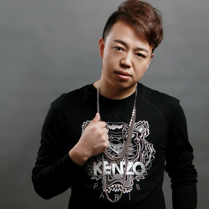 吴振强资料,吴振强最新歌曲,吴振强MV视频,吴振强音乐专辑,吴振强好听的歌