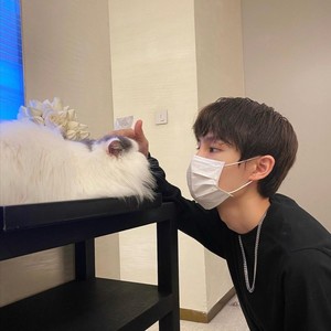 大神Gnay资料,大神Gnay最新歌曲,大神GnayMV视频,大神Gnay音乐专辑,大神Gnay好听的歌