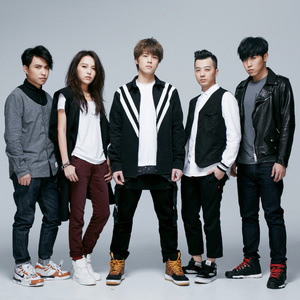 我们的歌 (KTV版伴奏)