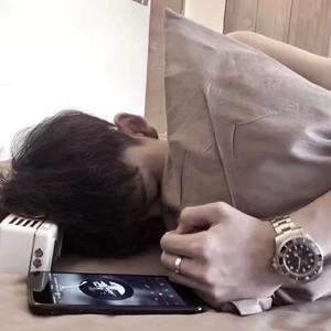 苏笙资料,苏笙最新歌曲,苏笙MV视频,苏笙音乐专辑,苏笙好听的歌