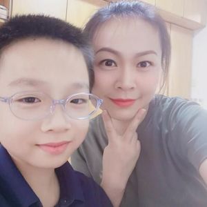 李莉资料,李莉最新歌曲,李莉MV视频,李莉音乐专辑,李莉好听的歌