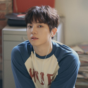 李宇 (이우)资料,李宇 (이우)最新歌曲,李宇 (이우)MV视频,李宇 (이우)音乐专辑,李宇 (이우)好听的歌