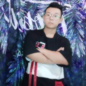 七彩龙帝 (红颜墓)