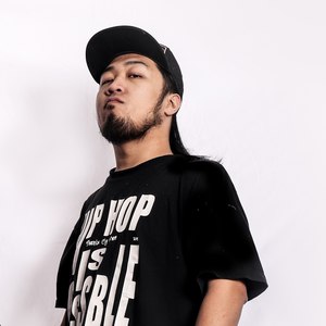 鹏子Birddie资料,鹏子Birddie最新歌曲,鹏子BirddieMV视频,鹏子Birddie音乐专辑,鹏子Birddie好听的歌