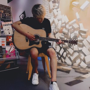 安晨资料,安晨最新歌曲,安晨MV视频,安晨音乐专辑,安晨好听的歌