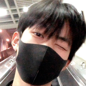 二意资料,二意最新歌曲,二意MV视频,二意音乐专辑,二意好听的歌