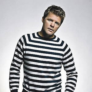 Richie McDonald资料,Richie McDonald最新歌曲,Richie McDonaldMV视频,Richie McDonald音乐专辑,Richie McDonald好听的歌