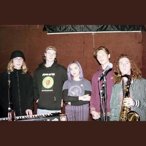 Uncle Chris资料,Uncle Chris最新歌曲,Uncle ChrisMV视频,Uncle Chris音乐专辑,Uncle Chris好听的歌