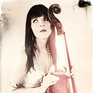 Paulin Voss资料,Paulin Voss最新歌曲,Paulin VossMV视频,Paulin Voss音乐专辑,Paulin Voss好听的歌