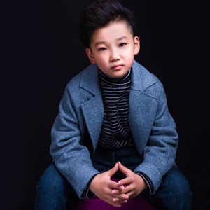 陈陈资料,陈陈最新歌曲,陈陈MV视频,陈陈音乐专辑,陈陈好听的歌
