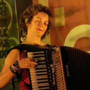 Karen Tweed资料,Karen Tweed最新歌曲,Karen TweedMV视频,Karen Tweed音乐专辑,Karen Tweed好听的歌