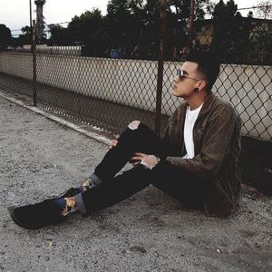 Chris Moreno资料,Chris Moreno最新歌曲,Chris MorenoMV视频,Chris Moreno音乐专辑,Chris Moreno好听的歌