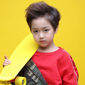 李诺麒资料,李诺麒最新歌曲,李诺麒MV视频,李诺麒音乐专辑,李诺麒好听的歌