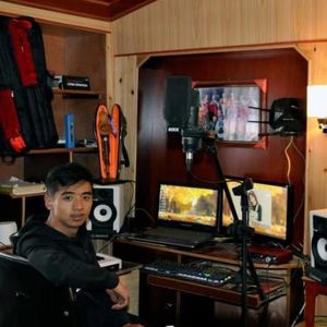 和翠刚资料,和翠刚最新歌曲,和翠刚MV视频,和翠刚音乐专辑,和翠刚好听的歌