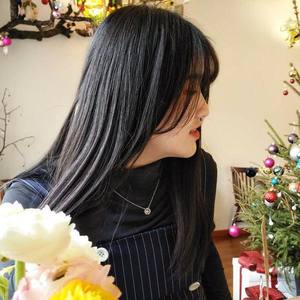 俞三金Estella资料,俞三金Estella最新歌曲,俞三金EstellaMV视频,俞三金Estella音乐专辑,俞三金Estella好听的歌