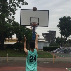 李朗轩资料,李朗轩最新歌曲,李朗轩MV视频,李朗轩音乐专辑,李朗轩好听的歌