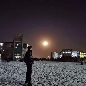 莫西阿德资料,莫西阿德最新歌曲,莫西阿德MV视频,莫西阿德音乐专辑,莫西阿德好听的歌