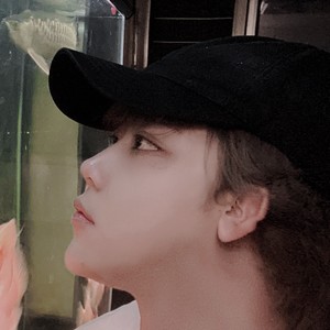 李昕烨资料,李昕烨最新歌曲,李昕烨MV视频,李昕烨音乐专辑,李昕烨好听的歌