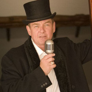 Cathal Smyth资料,Cathal Smyth最新歌曲,Cathal SmythMV视频,Cathal Smyth音乐专辑,Cathal Smyth好听的歌