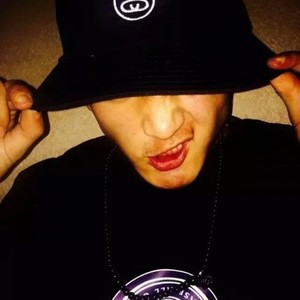 GoldenSuns资料,GoldenSuns最新歌曲,GoldenSunsMV视频,GoldenSuns音乐专辑,GoldenSuns好听的歌