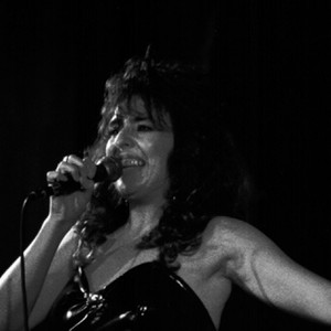 Iris Trevisan资料,Iris Trevisan最新歌曲,Iris TrevisanMV视频,Iris Trevisan音乐专辑,Iris Trevisan好听的歌