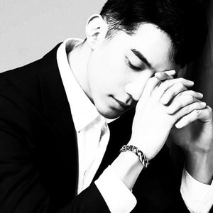 凌墨资料,凌墨最新歌曲,凌墨MV视频,凌墨音乐专辑,凌墨好听的歌