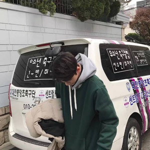 Hmue资料,Hmue最新歌曲,HmueMV视频,Hmue音乐专辑,Hmue好听的歌