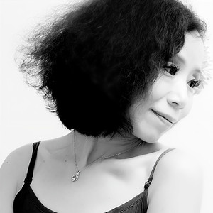 王丽娜 (用八种声线表白)