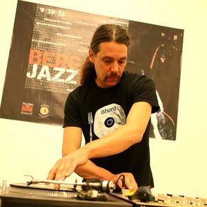 DJ Olive资料,DJ Olive最新歌曲,DJ OliveMV视频,DJ Olive音乐专辑,DJ Olive好听的歌