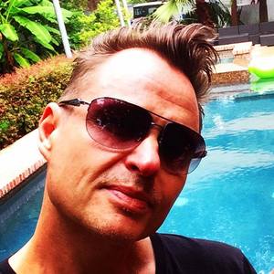 StoneBridge资料,StoneBridge最新歌曲,StoneBridgeMV视频,StoneBridge音乐专辑,StoneBridge好听的歌