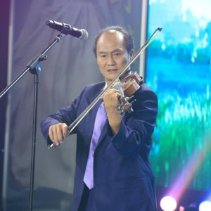 张久长资料,张久长最新歌曲,张久长MV视频,张久长音乐专辑,张久长好听的歌