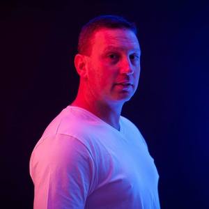 Richard Lowe资料,Richard Lowe最新歌曲,Richard LoweMV视频,Richard Lowe音乐专辑,Richard Lowe好听的歌