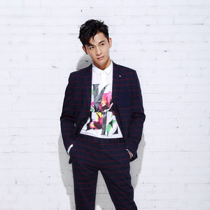 乔振宇资料,乔振宇最新歌曲,乔振宇MV视频,乔振宇音乐专辑,乔振宇好听的歌