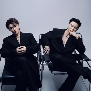 安伦泰伦资料,安伦泰伦最新歌曲,安伦泰伦MV视频,安伦泰伦音乐专辑,安伦泰伦好听的歌