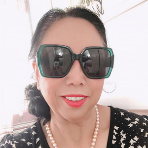 余芝香资料,余芝香最新歌曲,余芝香MV视频,余芝香音乐专辑,余芝香好听的歌