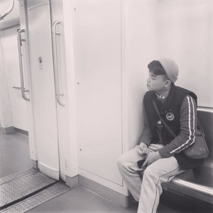 过期罐头资料,过期罐头最新歌曲,过期罐头MV视频,过期罐头音乐专辑,过期罐头好听的歌