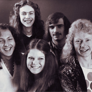 Babe Ruth资料,Babe Ruth最新歌曲,Babe RuthMV视频,Babe Ruth音乐专辑,Babe Ruth好听的歌