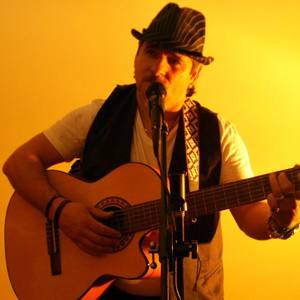 Fabian Gonzalez资料,Fabian Gonzalez最新歌曲,Fabian GonzalezMV视频,Fabian Gonzalez音乐专辑,Fabian Gonzalez好听的歌