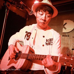 王小果资料,王小果最新歌曲,王小果MV视频,王小果音乐专辑,王小果好听的歌