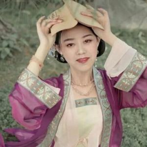 严化群资料,严化群最新歌曲,严化群MV视频,严化群音乐专辑,严化群好听的歌