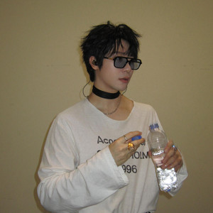 FOX胡天渝资料,FOX胡天渝最新歌曲,FOX胡天渝MV视频,FOX胡天渝音乐专辑,FOX胡天渝好听的歌