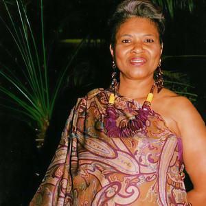 Topsy Chapman资料,Topsy Chapman最新歌曲,Topsy ChapmanMV视频,Topsy Chapman音乐专辑,Topsy Chapman好听的歌