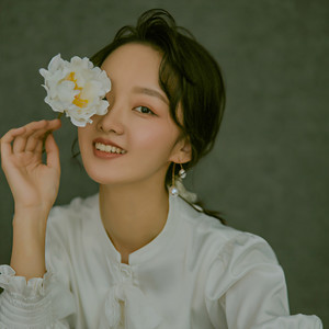 楠方资料,楠方最新歌曲,楠方MV视频,楠方音乐专辑,楠方好听的歌