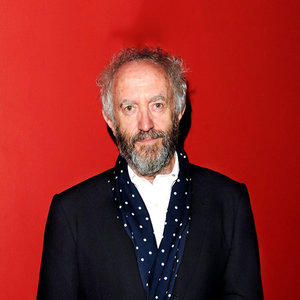 Jonathan Pryce