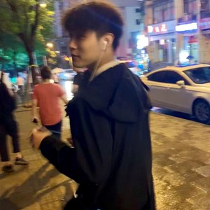 谭海澄资料,谭海澄最新歌曲,谭海澄MV视频,谭海澄音乐专辑,谭海澄好听的歌