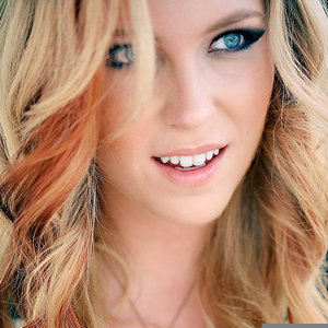 Stephanie Mabey资料,Stephanie Mabey最新歌曲,Stephanie MabeyMV视频,Stephanie Mabey音乐专辑,Stephanie Mabey好听的歌