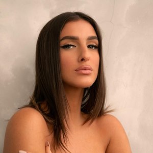 Njomza资料,Njomza最新歌曲,NjomzaMV视频,Njomza音乐专辑,Njomza好听的歌