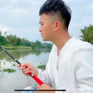 何朗云资料,何朗云最新歌曲,何朗云MV视频,何朗云音乐专辑,何朗云好听的歌